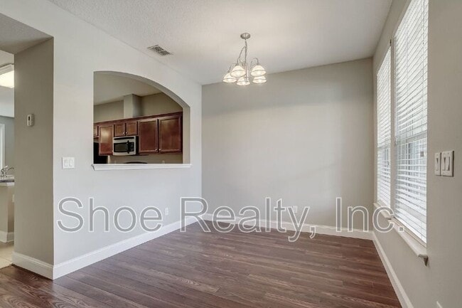 Building Photo - 4220 Plantation Oaks Blvd