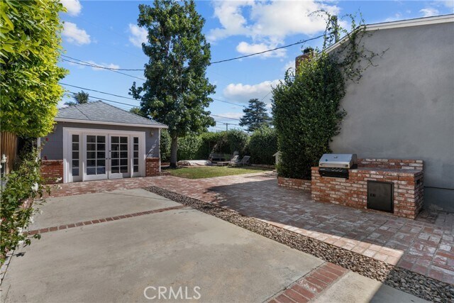 Building Photo - 4814 Lemona Ave