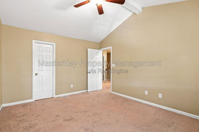 Building Photo - 217 Riverwalk Cir