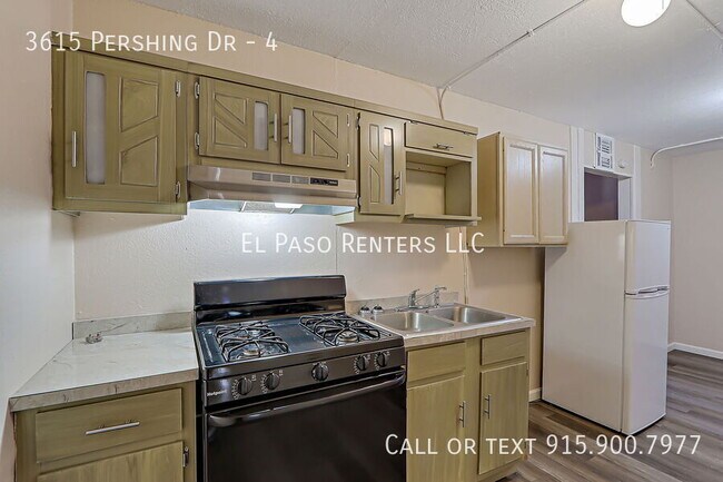 Building Photo - 3615 Pershing Dr