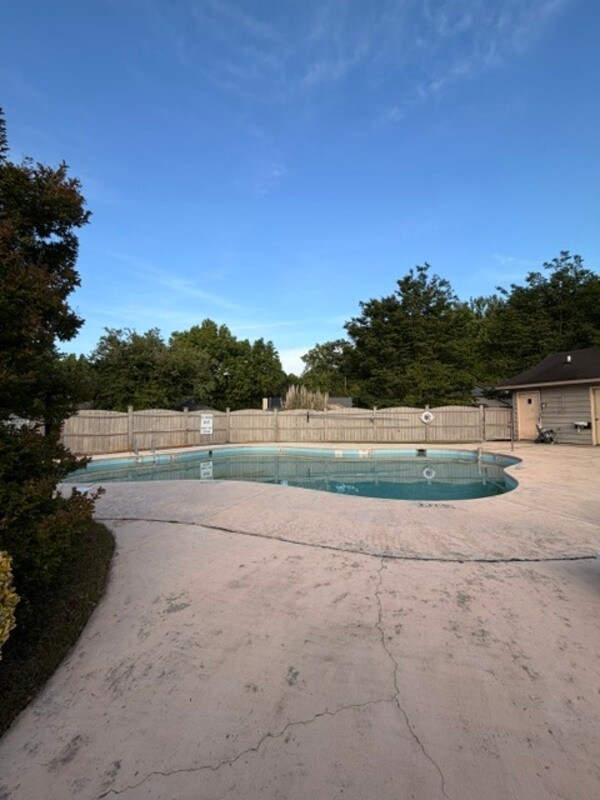 Building Photo - 12 Shuler Cir