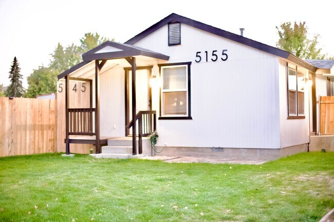 Building Photo - 5155 Quinella Ct