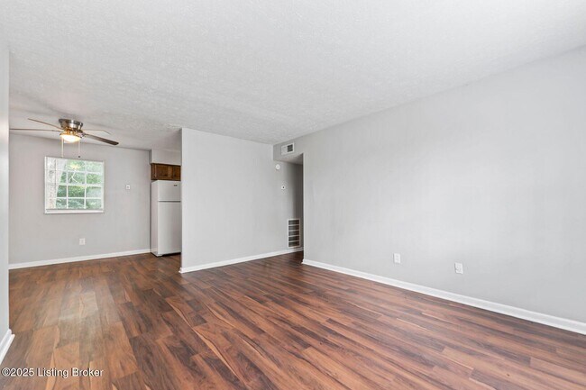 Building Photo - 12511 E Orell Rd