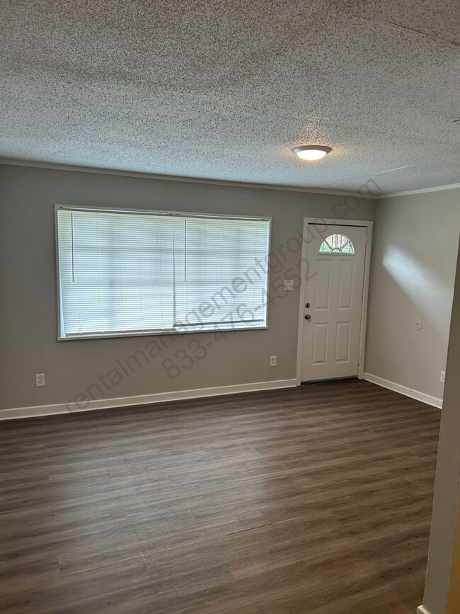 Building Photo - Great Home - New on The Market!!