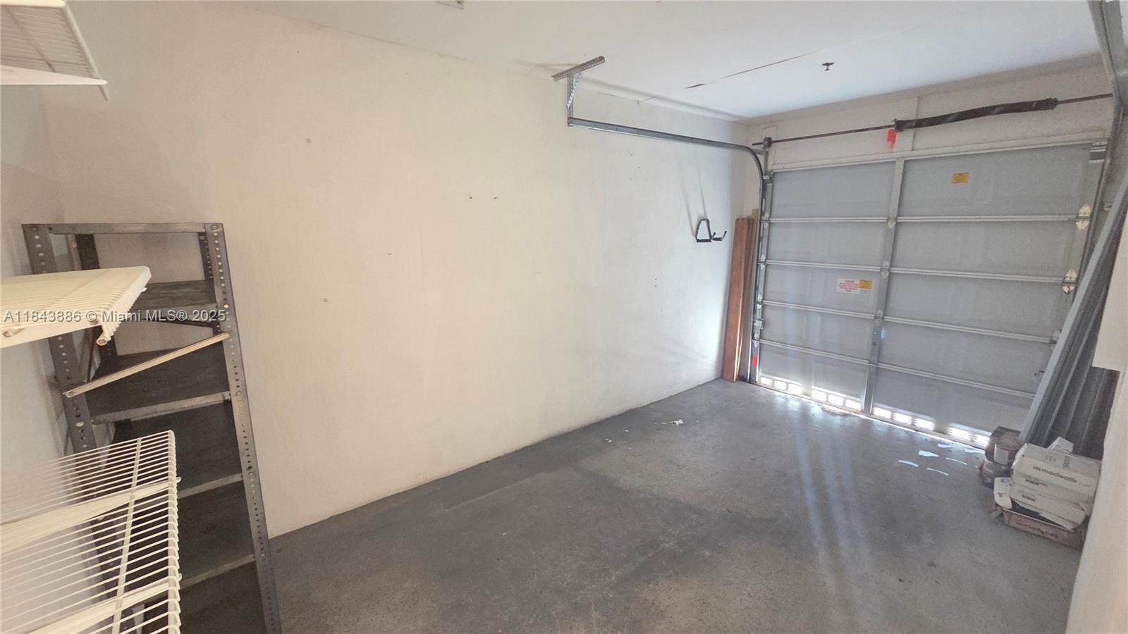 Building Photo - 4605 SW 75th Way