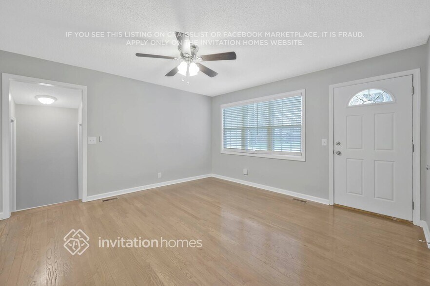 Building Photo - 302 Nix Dr