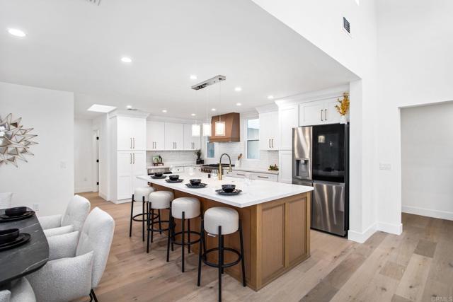 Building Photo - 1513 California St