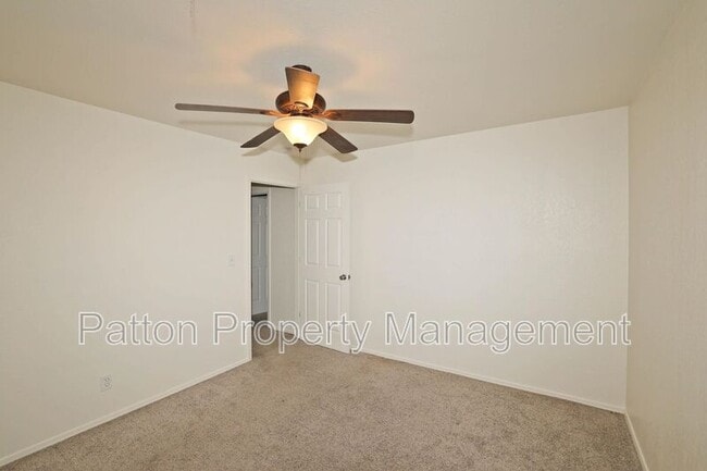 Building Photo - 7902 Gerald Dr