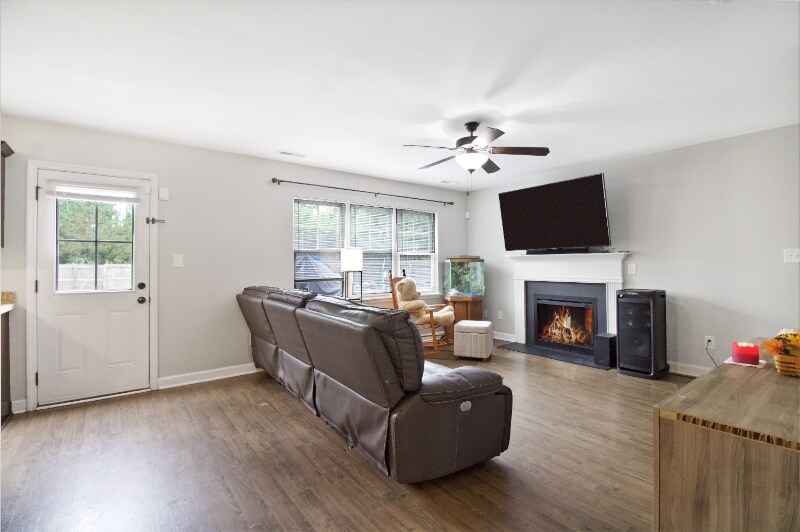 Building Photo - 508 Maggies Ct