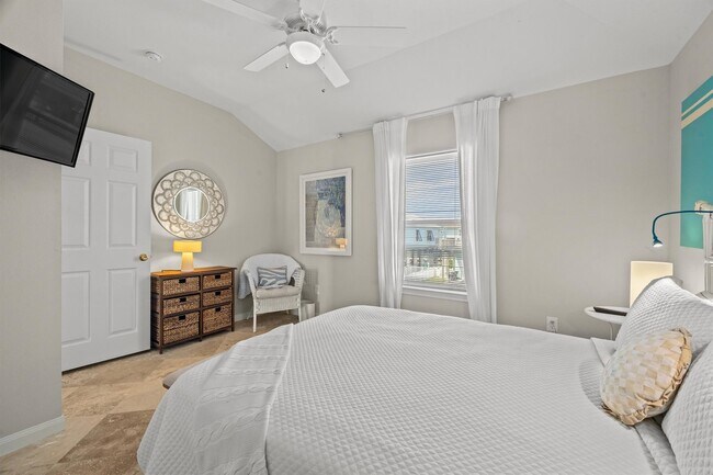 Building Photo - 22123 Cantina Dr