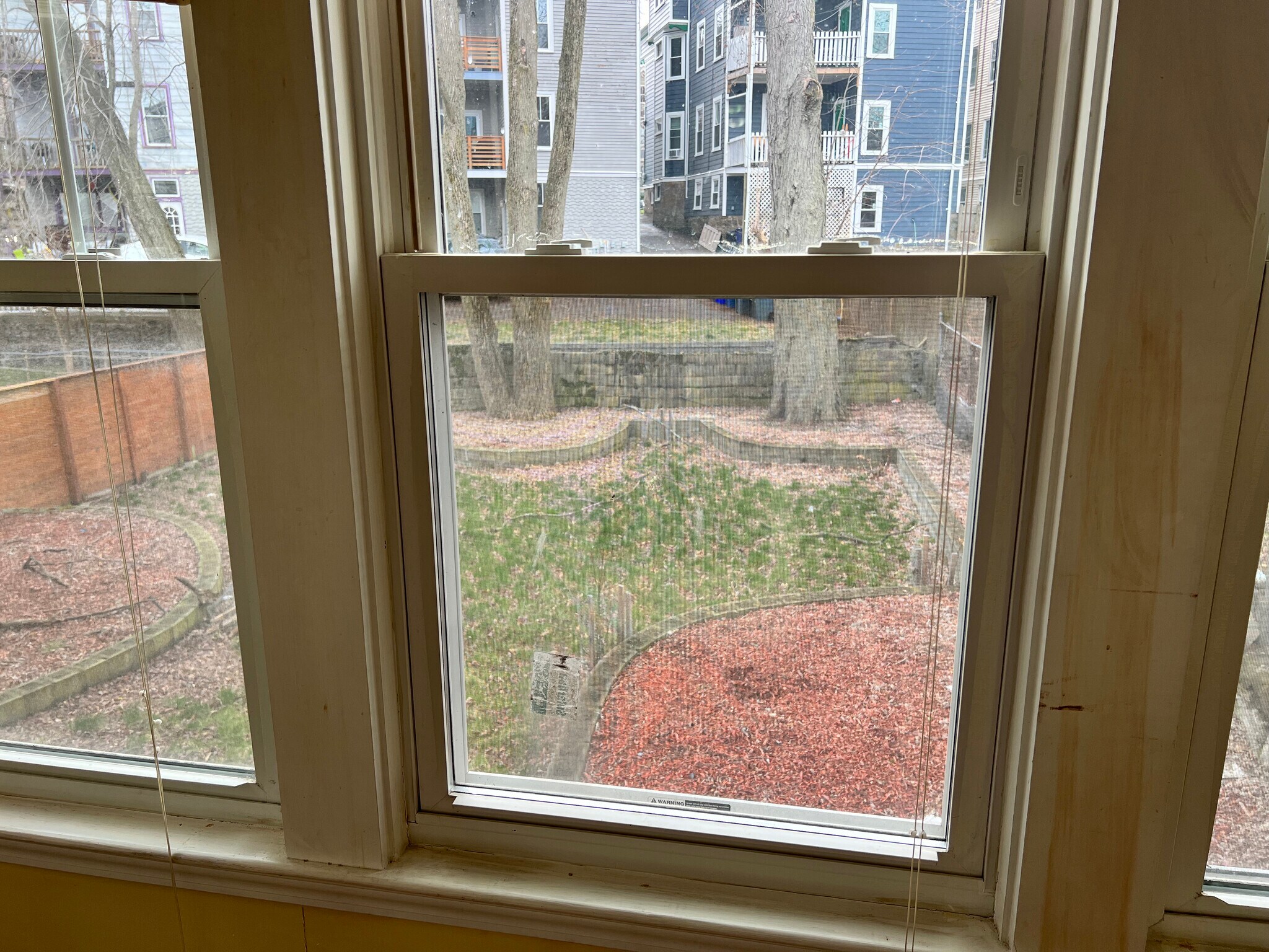 Building Photo - 45 Mozart St