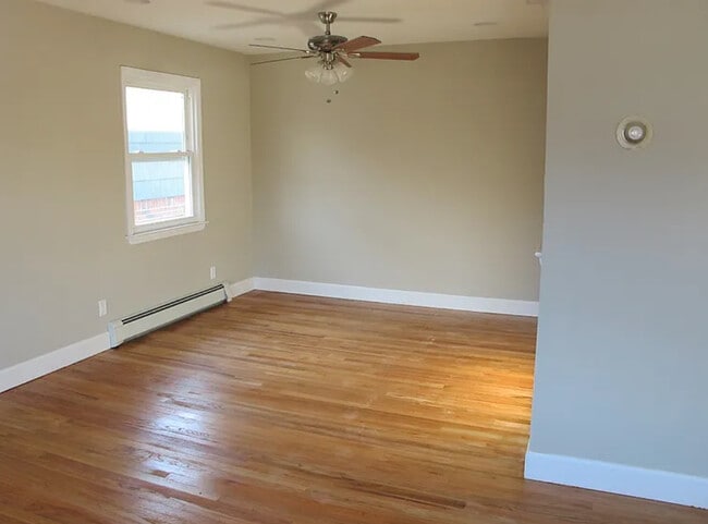 Building Photo - 63 Oxford Pl