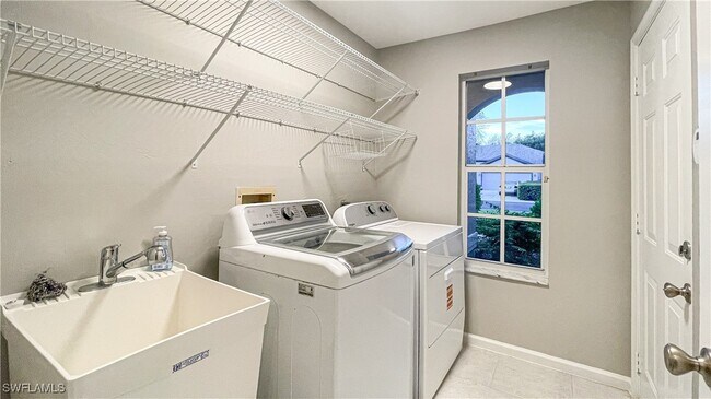 Building Photo - 7602 Citrus Hill Ln