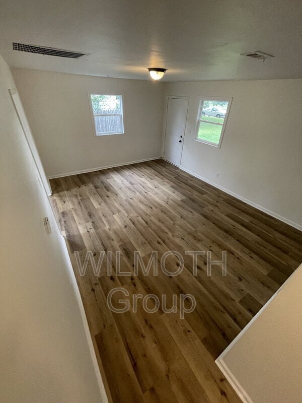 Building Photo - 6228 East 21st St