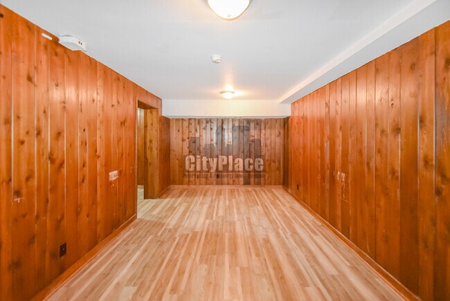 Building Photo - 5222 Nob Ln