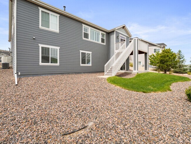 Building Photo - 1135 Bonnyton Pl