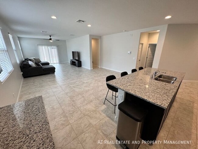 Building Photo - 39995 W Agave Rd