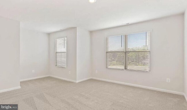 Building Photo - 27 Cramsford St