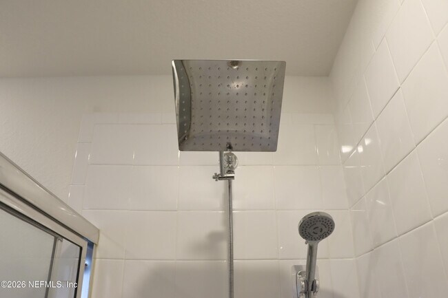 Building Photo - 7223 Hawkes Bnd St