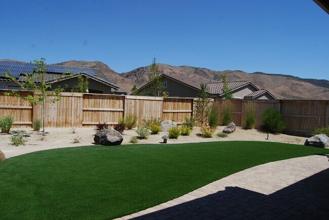 Building Photo - Stunning Single-Level Toll Bros. Home in Gated Damonte Ranch Community