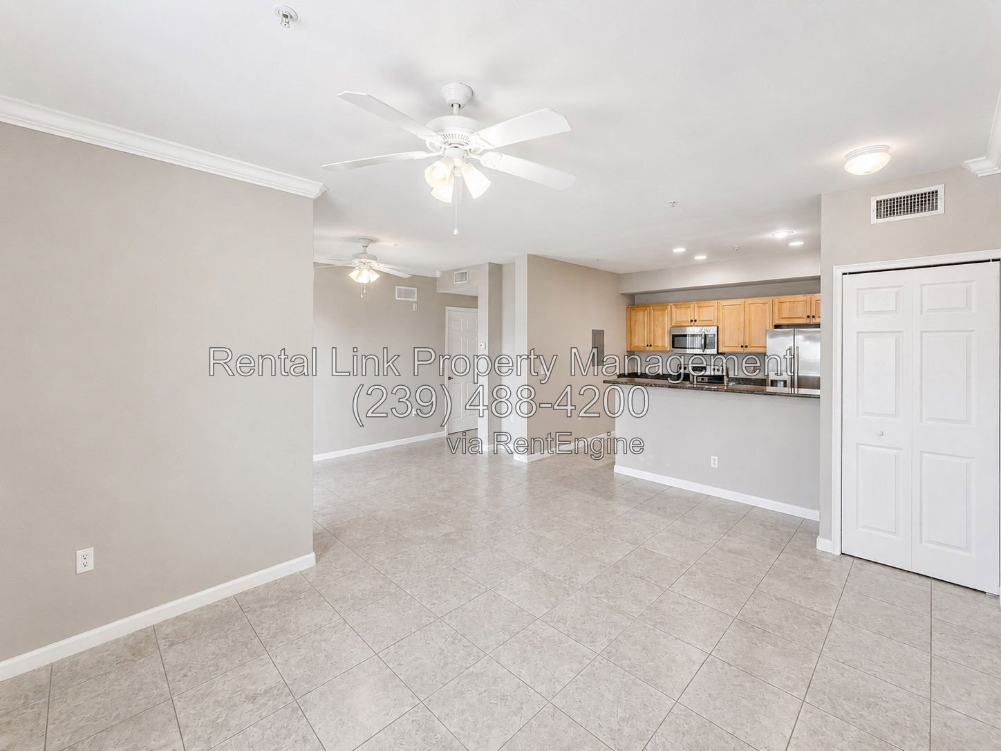 Building Photo - 13100 Bella Casa Cir