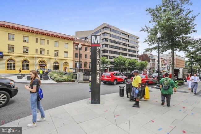 Building Photo - 1842 California St NW