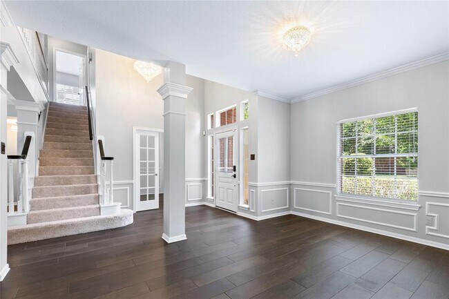 Building Photo - 3603 Rock Springs Dr