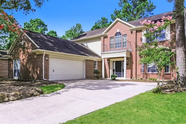 Primary Photo - 15 E Trillium Cir
