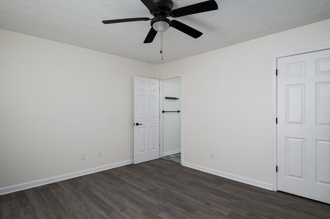 Building Photo - 154 Garnet Dr