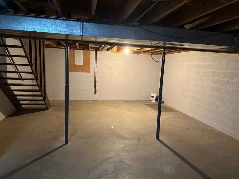 Building Photo - 2504 Haviland Ct