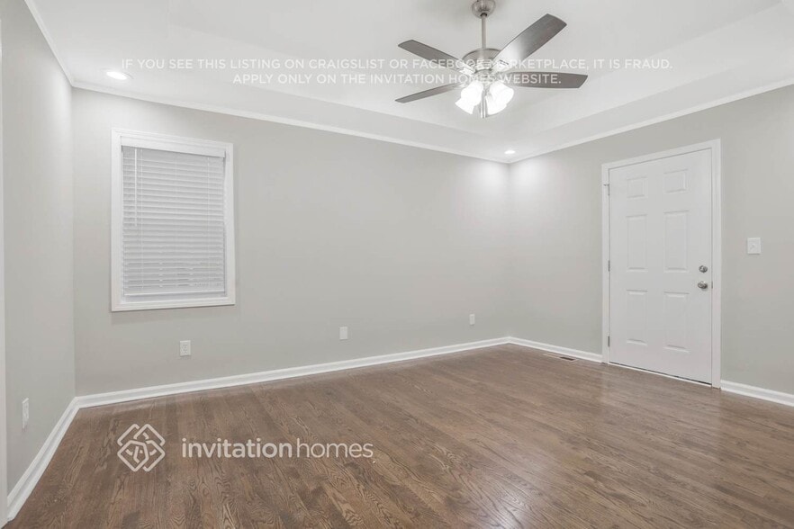 Building Photo - 325 Township Dr