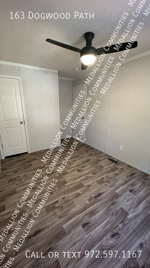 Building Photo - 163 Dogwood Path Ln