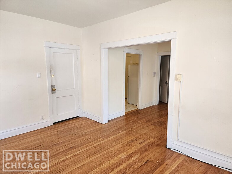 Building Photo - 2905 W George St