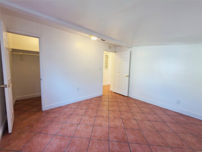 Building Photo - 3172 McDonald St