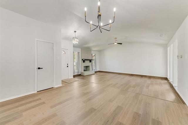 Building Photo - 1656 Glenhill Ln