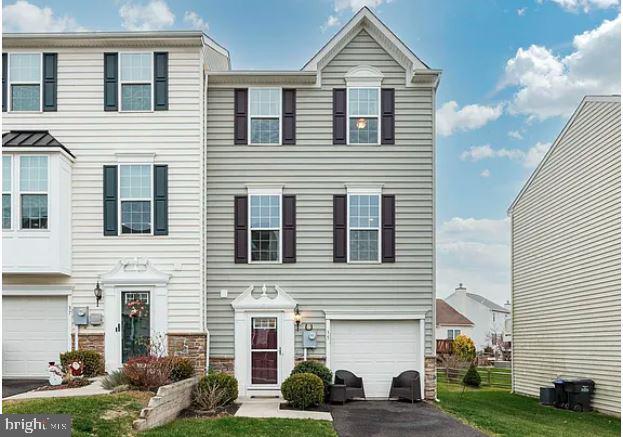 Building Photo - 35 Jefferson Dr