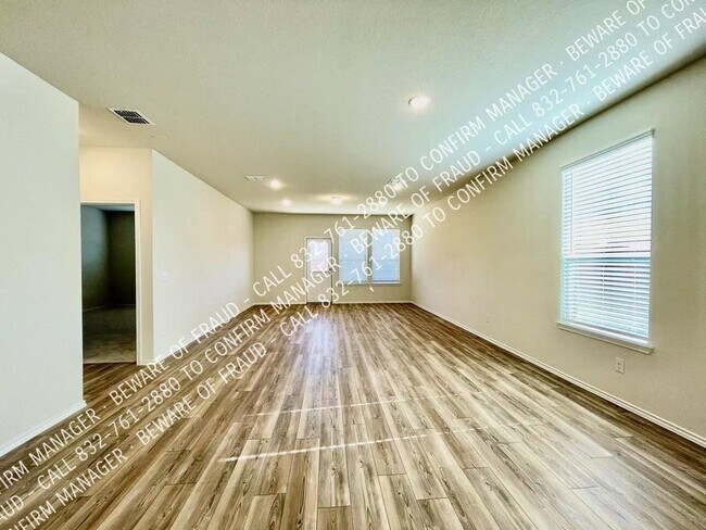 Building Photo - 8113 Branch Hollow Trail