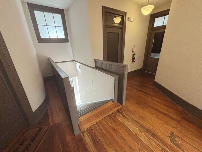 Building Photo - Garnett Street Apartments