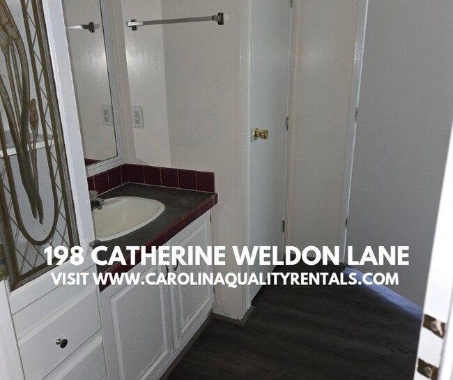 Building Photo - 198 Catherine Weldon Ln