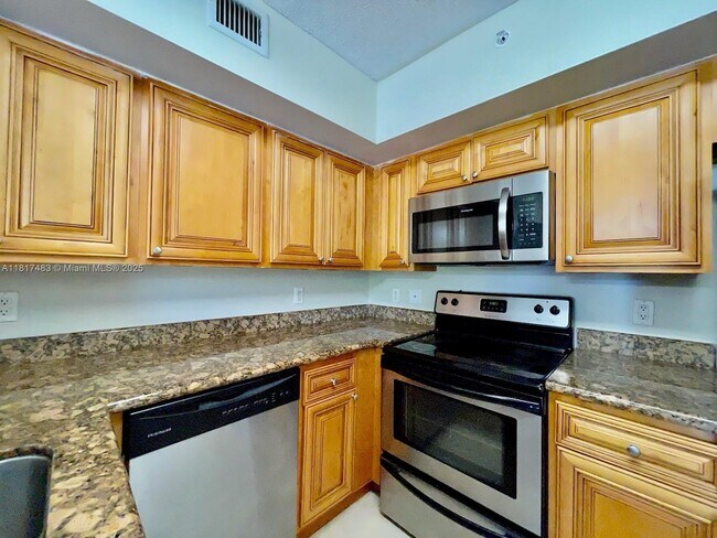 Building Photo - 12178 St.Andrews Pl