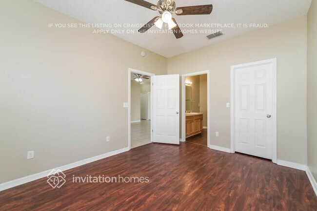 Building Photo - 1613 Stanley Ave