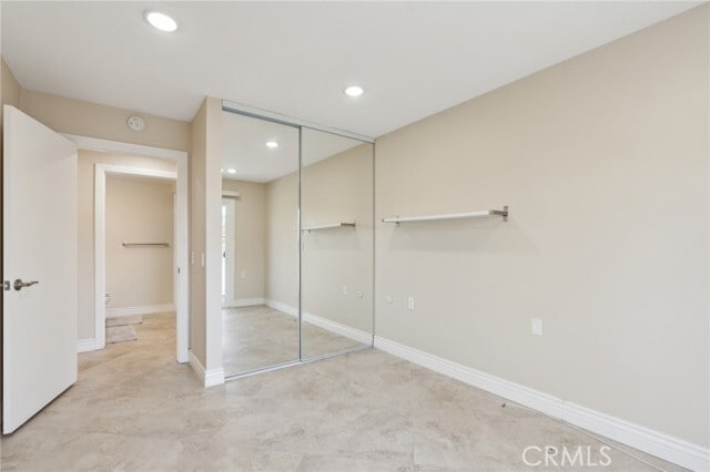 Building Photo - 879 Via Mendoza