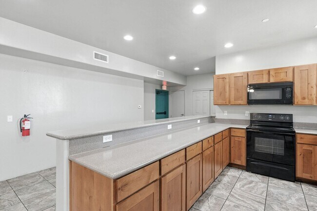 Building Photo - 50 N Mountain Ave