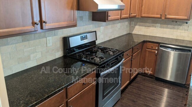 Building Photo - 3535 Fallen Oak Ln