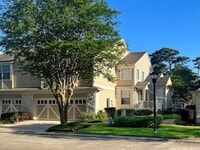 Building Photo - 13600 Breton Ridge St