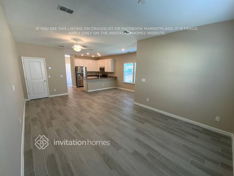 Building Photo - 1339 Grassland Ave