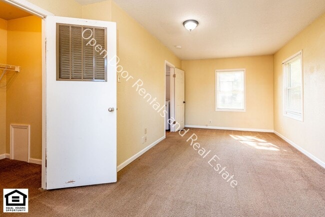 Building Photo - 3 bedroom home now available