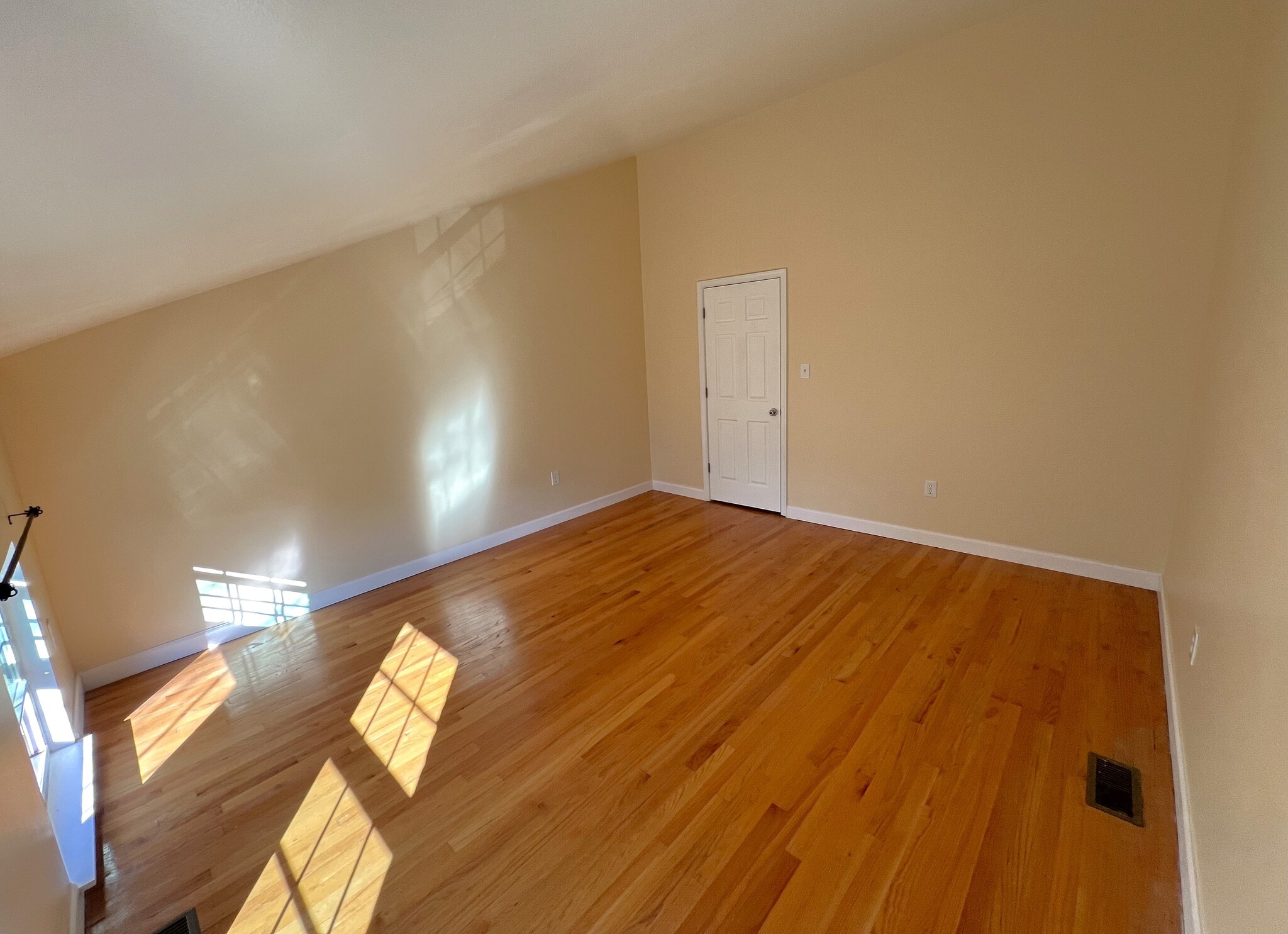 3rd Floor Front Bedroom - 105 N Ann St