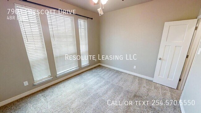 Building Photo - 7901 Prescott Dr
