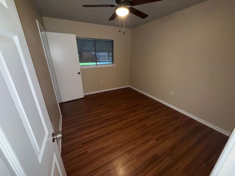 Building Photo - 12246 Palmyra Dr